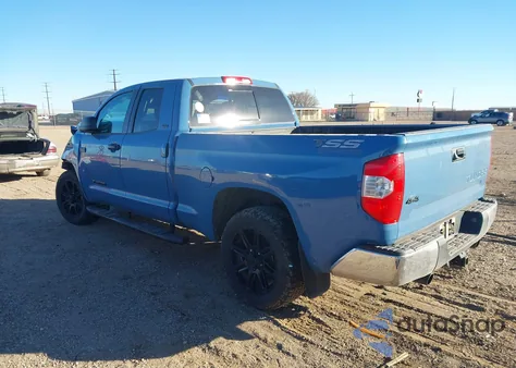 2019 Toyota Tundra Sr5 5.7L V8 z USA, uszkodzony, nr VIN 5TFUW5F16KX795949
